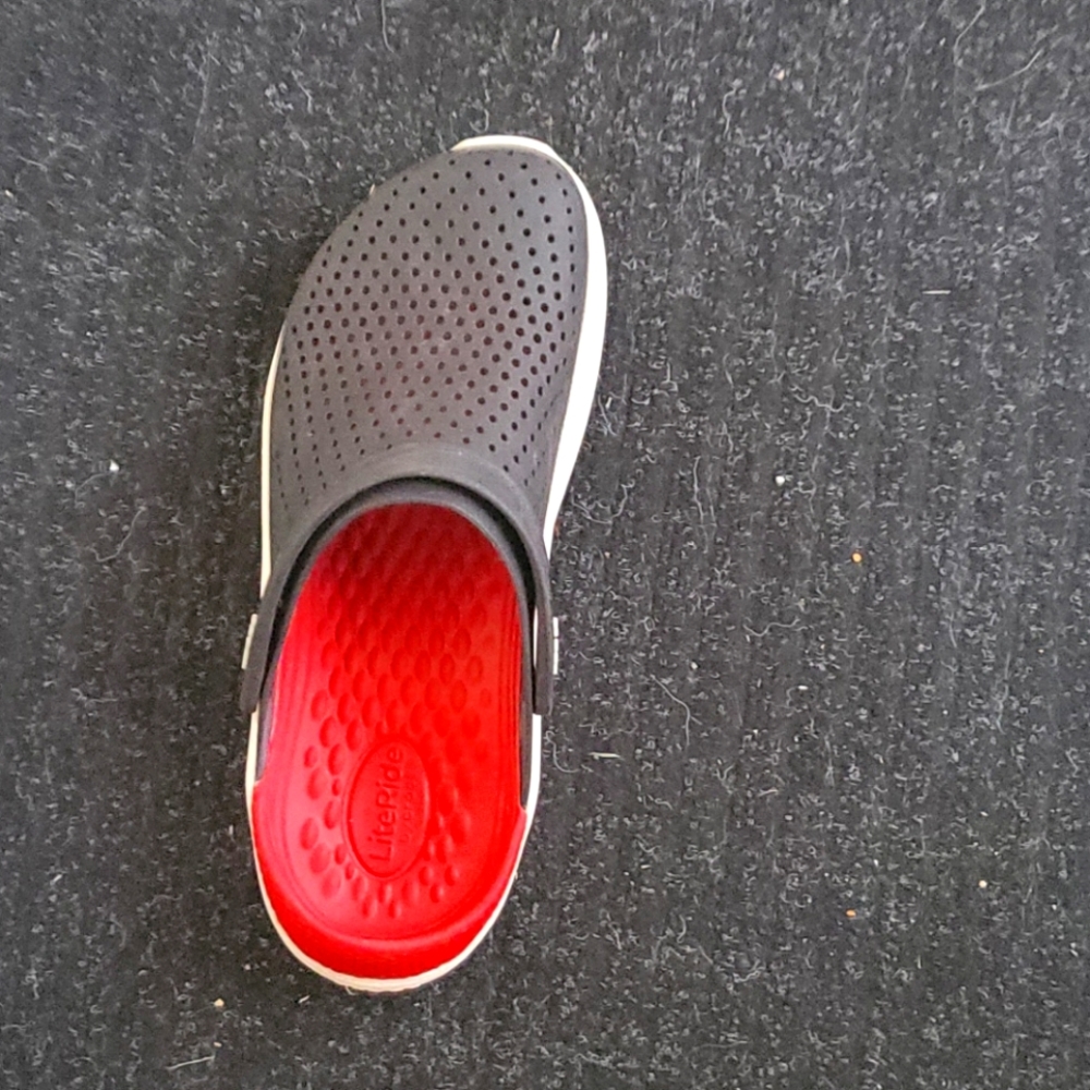 Crocs